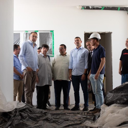 Prefeito Neto recebe presidente da Alerj e deputados para visita a obras estratégicas em Volta Redonda